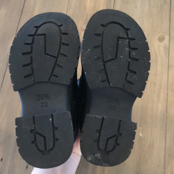 Zara x Disney boots - Picture 4 of 6